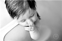 Malia Battilana newborn photography