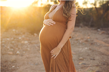 Malia Battilana newborn photography