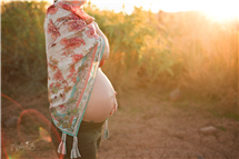 Malia Battilana newborn photography