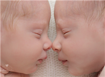 Andrea Kinter newborn photography