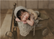 Kristy Romero newborn photography