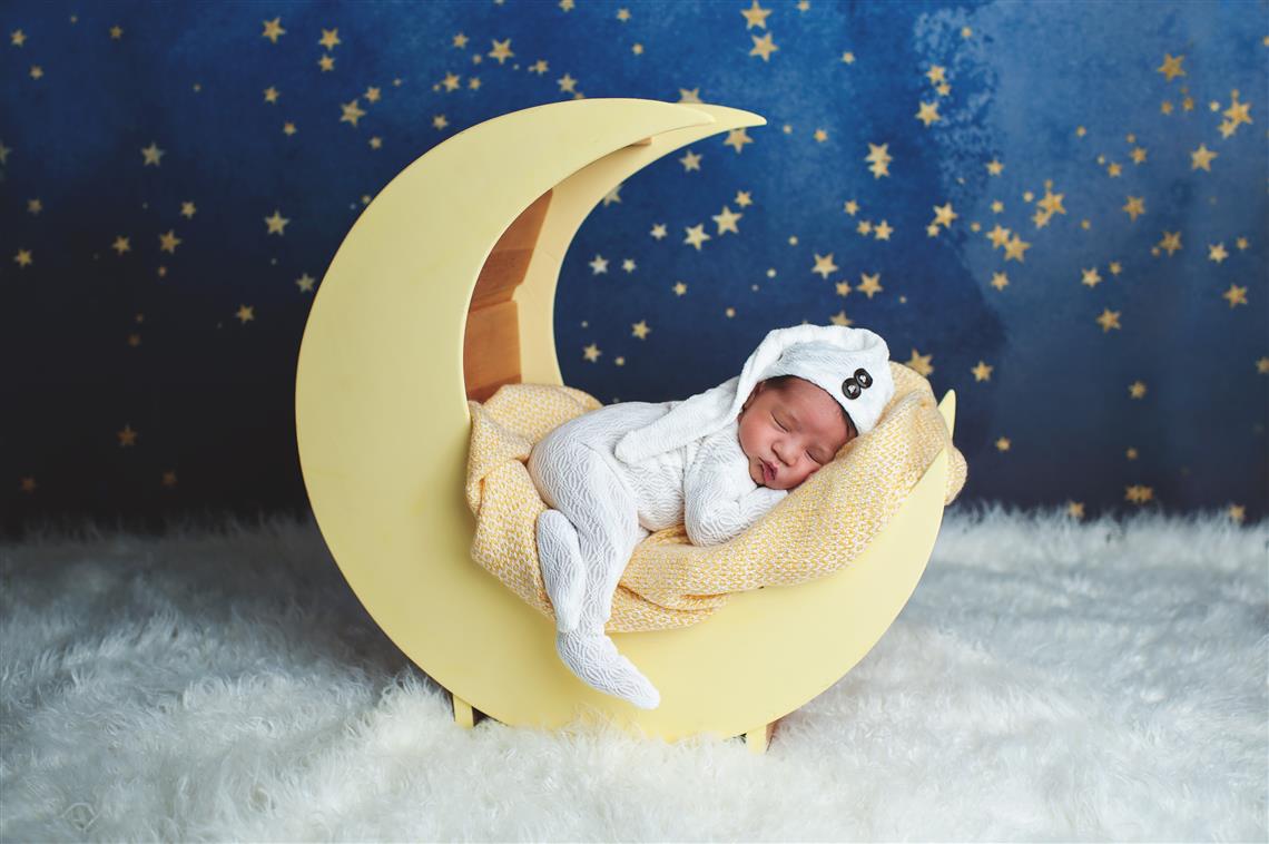 newborn photography community critique photo submitted by Jessica Luongo - 0 community members set this photo as a favourite image.