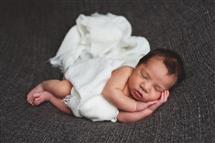 Jessica Luongo newborn photography
