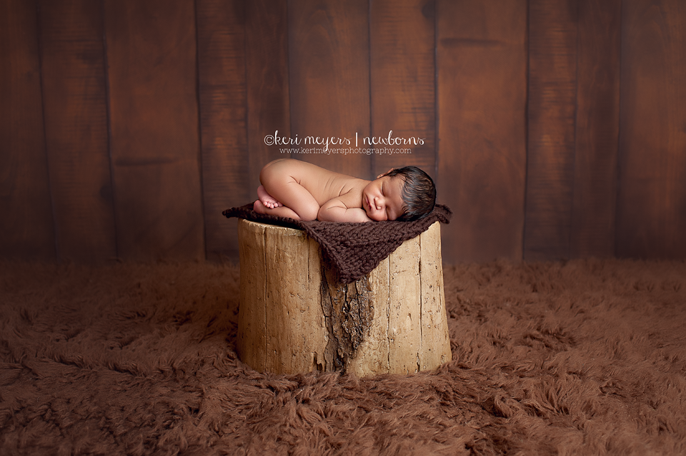 newborn photography community critique photo submitted by Keri Meyers - 7 community members set this photo as a favourite image.