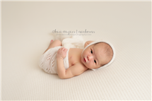 Keri Meyers newborn photography