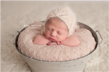 Keri Meyers newborn photography