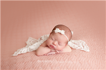 Keri Meyers newborn photography