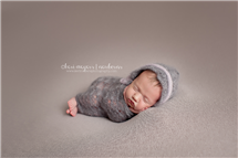 Keri Meyers newborn photography
