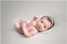 Keri Meyers newborn photography