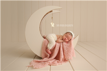 Keri Meyers newborn photography