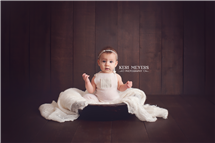 Keri Meyers newborn photography