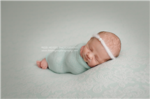 Keri Meyers newborn photography