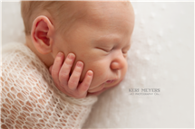Keri Meyers newborn photography