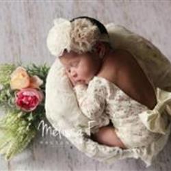 Melissa F Newborn Photographer - profile picture