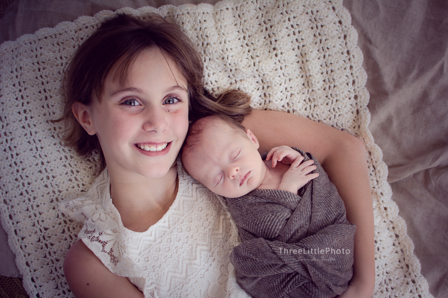 newborn photography community critique photo submitted by Jen Smith - 1 community members set this photo as a favourite image.