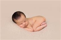 Brenden Murphy newborn photography