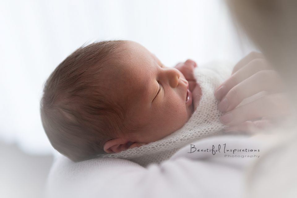 newborn photography community critique photo submitted by Jenna Rollings - 3 community members set this photo as a favourite image.