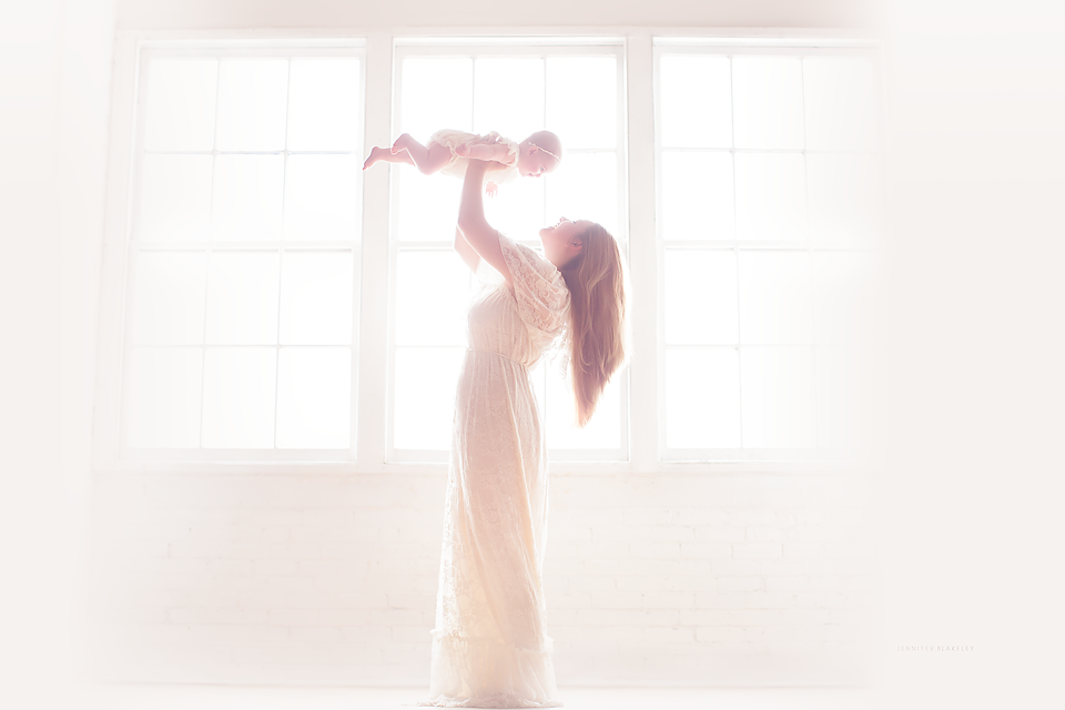 newborn photography community critique photo submitted by Jennifer Blakeley - 5 community members set this photo as a favourite image.