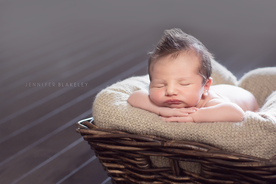 newborn photography community critique photo submitted by Jennifer Blakeley - 3 community members set this photo as a favourite image.