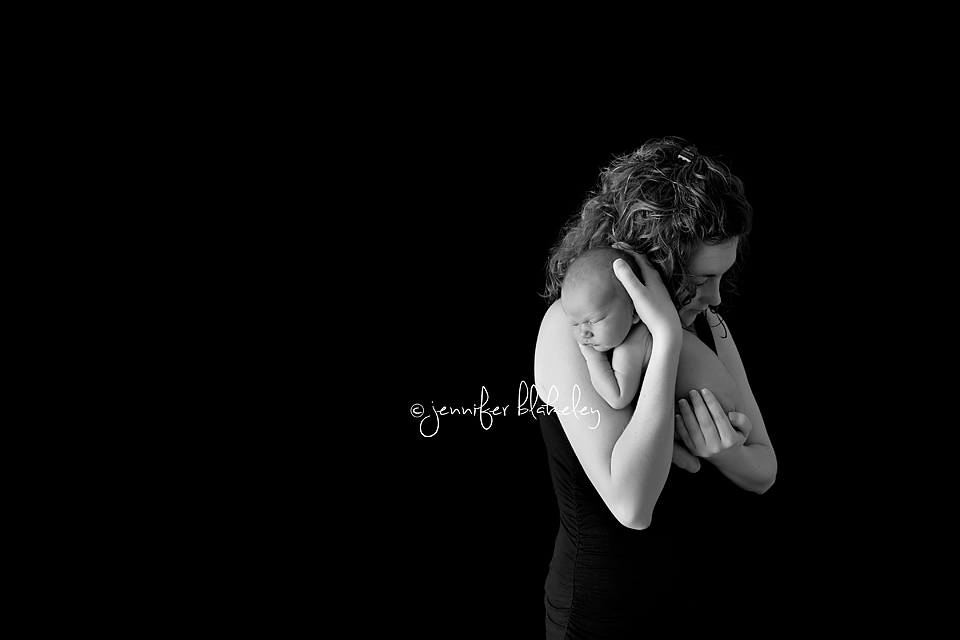 newborn photography community critique photo submitted by Jennifer Blakeley - 2 community members set this photo as a favourite image.