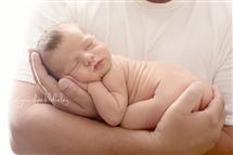 Jennifer Blakeley newborn photography