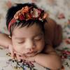 newborn photographer Lyndsey Lewis